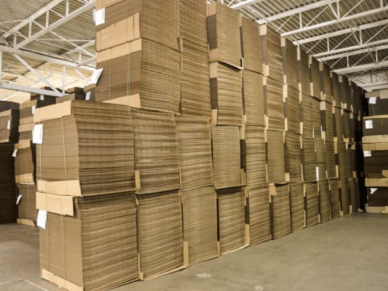 Packing paper, corrugated cardboard rolls, padding