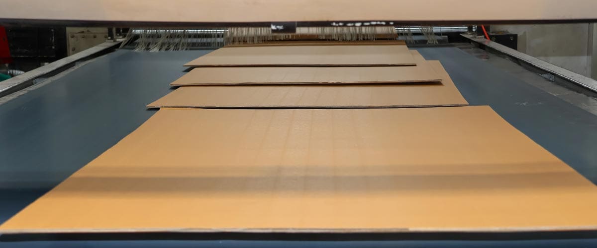 Cardboard packing boxes in Burnaby