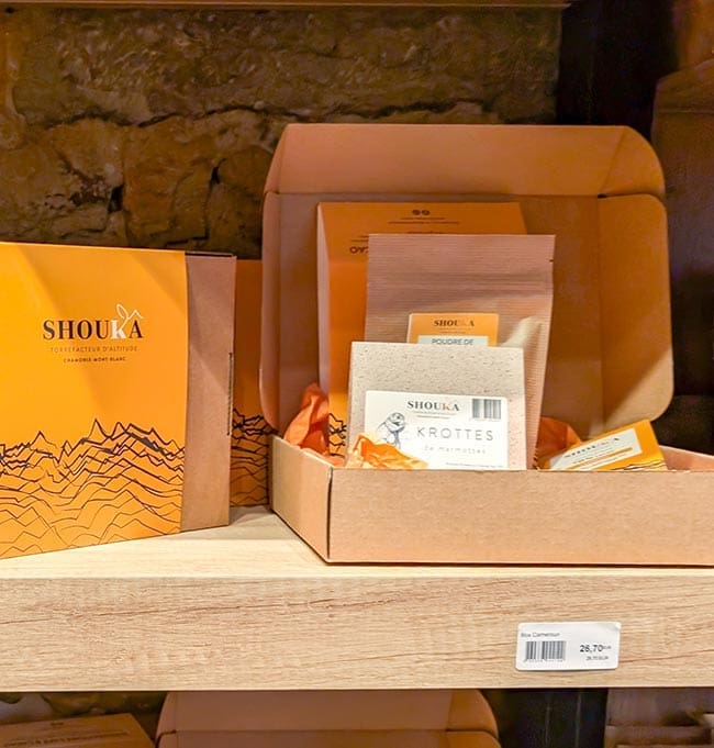 Corrugated retail packaging boxes BC
